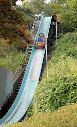 flumeride_iso.jpg 102k